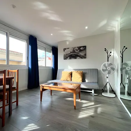 Playa Apartment Badalona